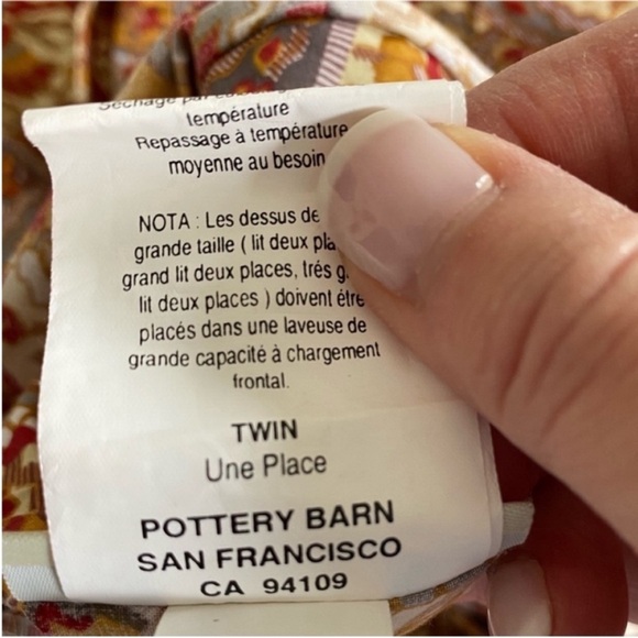 Pottery Barn Twin Duvet Cover - Picture 8 of 8